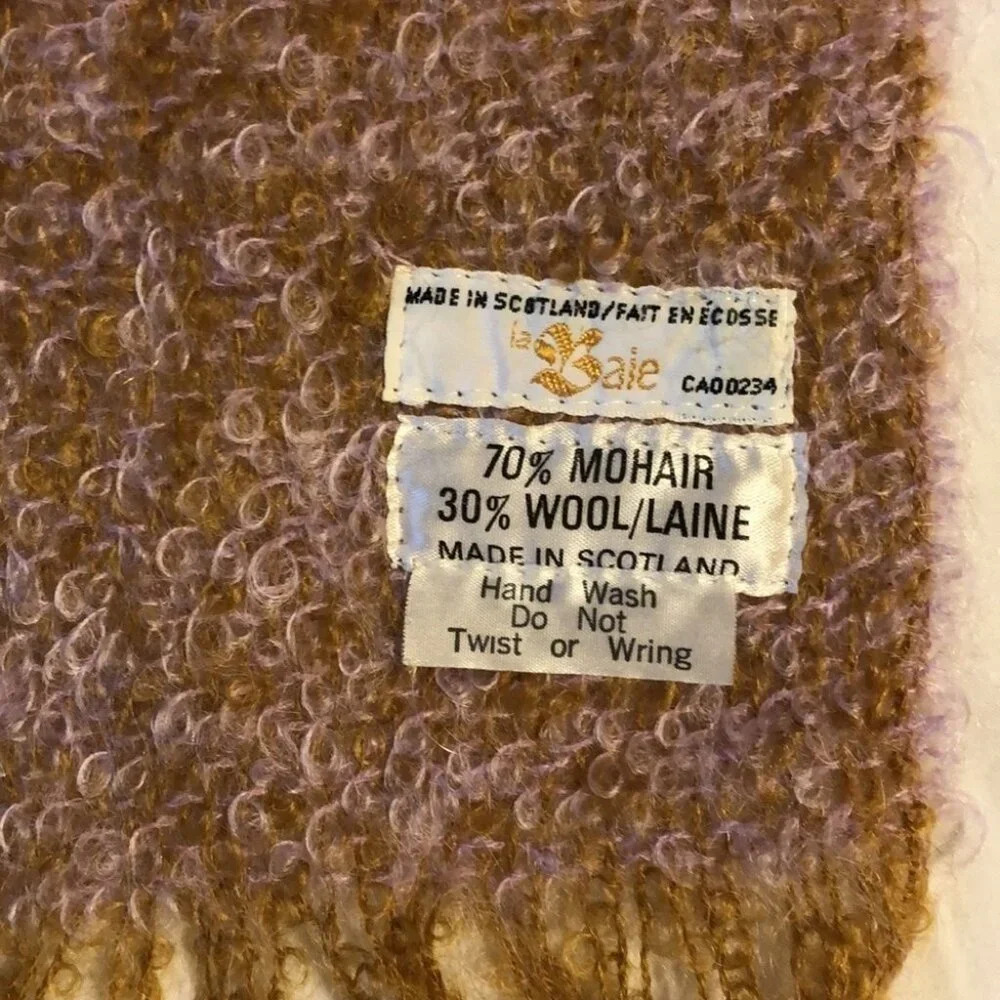 Hudson’s Bay Company La Baie vintage wool and mohair scarf, lavender and yellow - Picture 5 of 5